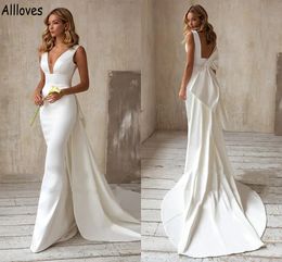 V Neck Simple Satin Mermaid Wedding Dresses With Overskirts Big Bow Elegant Boho Garden Bridal Gowns Fashion Designer Brides Backless Robes de Mariee CL1265