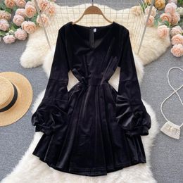 Casual Dresses Autumn Vintage Black Velvet Dress Women Elegant V-Neck Puff Long Sleeve High Waist Party Vestidos Female Mini Robe 2022