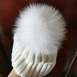 Patch Pompom Beanie Hat/Skull Caps White Women Winter Warm Bobble Hats Skull Caps