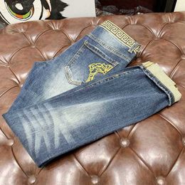 Men's Jeans designer Medusa Baggy for Men Vers Pants Casual Trousers Embroidered Sweatpants Mt42 03EX