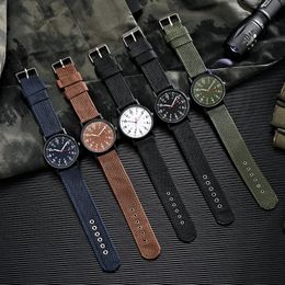Watch for Men Quartz Watches Classic Design Sports Wristwatches Knitted straps Luxus-Uhren