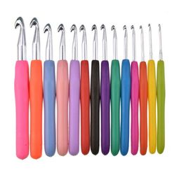 Craft Tools 14PCS/Set DIY Crochet Hooks 2mm-10mm Smooth Knitting Needles Ergonomic Soft Grip Handles for Arthritic Hands