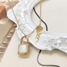Chains Couple Padlock Necklace For Women Man Key Mental Punk Clavicle Chain Party Jewelry Z340