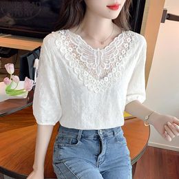 Women's Blouses Casual Short Sleeve Loose White Tops Sweet Summer Flowers Lace Blouse Fashion Embroidered V-Neck Chiffon Shirts Blusas 21216