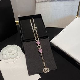 Collana con ciondolo da sposa Collane di design con perle Orecchini con lettere in pietra Design regalo elegante per donna