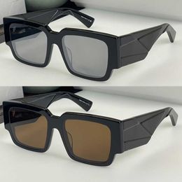 Designer Mens Symbol Sunglasses Square Acetate Womens Sunglasses Vanguard Style Black Thick Frame Inverted Triangle Geometric Leg Personalized Gift SPR 12Z