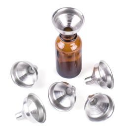 Kitchen Tools Stainless Steel Mini Funnels for Miniature Bottles Essential Oils DIY Lip Balms Cooking Spices Liquids Homemade Makeup Fillers RRE15163