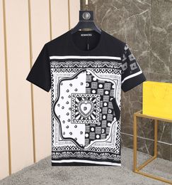 DSQ PHANTOM TURTLE Mens Designer shirt Italian Milan Fashion Scarf Print T-shirt Summer Black White T-shirt Male Hip Hop Streetwear Cotton Tops 1200