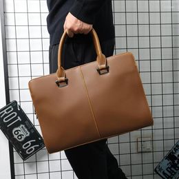 Briefcases Fashion Men Handbags With Shoulder Strap Luxury Retro Leather Business Crossbody Bag Laptop Bags