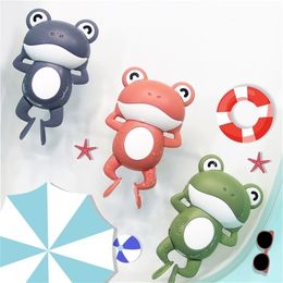 Baby Bath Toys for Kids Children Babies Bath Swimming Frog Toy Childrens Bathing Toys Pool Games Bathtubs for Baby Wind Up Toy 220531