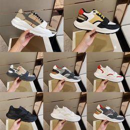 2022 new fashion Designer Shoes Autumn and winter new products classic plaid sneakers cotton plaid rubber outsole comfortable lightweight With top quality