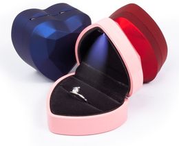 Luxury Heart-Shaped LED Light Wedding Ring Box With Display Storage Jewelry Decoration Pendant Bag Birthday Gift