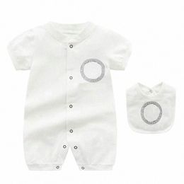 Rompers Kids Designer Bib 2 Piece Set Baby Boy Girl Summer Short-sleeved Combed Cotton Clothes Top Quality Newborn Jumpsuits 0-24months F4gw#