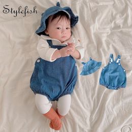 Rompers summer kids clothes baby girls and boy denim suspender romper sun hat 0-2 years old cotton jumpsuit 221018