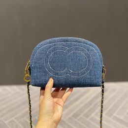 Womens Classical Denim Shell Bags Gold Metal Hardware Matelasse Chain Crossbody Shoulder Purse Cosmetic Case Luxury Designer Outdoor Sacoche Handbags 22CM