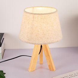 Table Lamps Nordic Lamp Japanese Creative Wood Bedroom Bedside Led Desk Light Living Room Study Fabric Reading Wooden