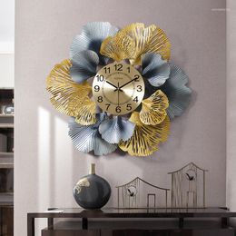 Wall Clocks Chinese Style Ginkgo Leaf Living Room Clock Art Watch Household Light Luxury American Simple Creative