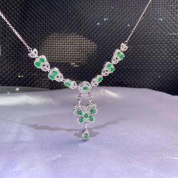 Chains Natural Green Emerald Necklace Gemstone Pendant S925 Silver Elegant Lovely Butterfly Women Party Gift Jewelry