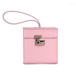 Evening Bags 2022 Fashion Cosmetic Bag Retro All-match Small Square Banquet Mini Niche Ins Portable Box