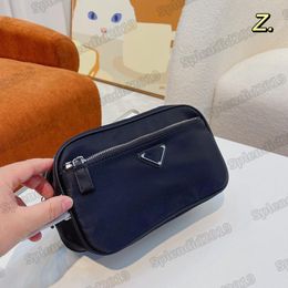 Luxury Designers Camera Makeup Case Women Toiletry Wash Bag Nylon Cosmetic Bags Triangle Pattern Pouch Black Clutch Bag 28X18cm2501