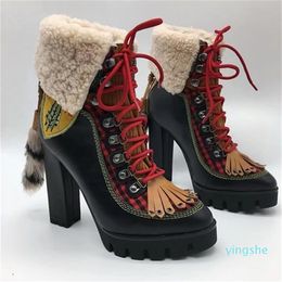 High-heeled Pumps Warm Shoes Black Leather Lace Up Ankle Boots With Yellow Stitching Women Fox Fur Crystal Embellished Platform Sn278V