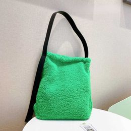 HBP Shoulder Bags handBags designer Bag Female HairBag Small Curly Hair Tote Bag Single Shoulder Armpit Bag Portable Messenger handBag 220830