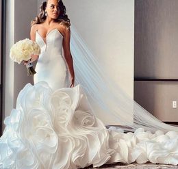 Romantic Mermaid Wedding Dresses Sweetheart Satin Tulle Ruffle Long Train Sexy Bridal Gown 2023 New Design Custom Made robe de mariee