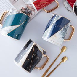 Mugs Creative Gold Gift Box With Cover Spoon Office Coffee Cup Nordic Personalised Marble Ceramic Mug Full Of