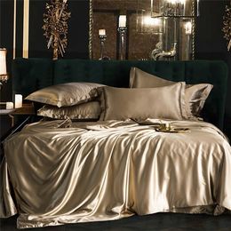 Solid Colour Bedding Set Luxury Soft Sheet And Pillowcases Quality Quilt Cover Summer For Home 220514