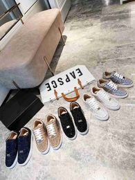 Tasarımcı Çift Elmas Sıradan Ayakkabı Gümüş Bayanlar Spor ayakkabılar Altın Erkekler Yeni Marka Düz Ayakkabı Siyah Beyaz Moda Sneaker Kutusu Boyut 35-45