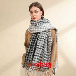 Scarves Drop Verzending Plaid Poncho Oversized Imitatie Kasjmier Herfst Winter Thicken Warm Etnische Sjaal Wrap Voor Verzamelen shawls JRBB