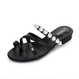 Slippers Sweet Women's Summer Flip Flops Sandles Pearl Set Toe Sandals Mules Style Leather Women Flat Bottom