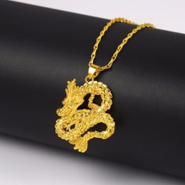 Pendant Necklaces Dragon Patterned Women Men Chain Yellow Gold Filled Classic Chinese Style Uniisex Charm Necklace