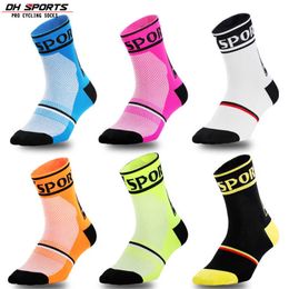 Sports Socks DH SPORTS Cycling Outdoor Sport Men Women Running Hiking Breathable Non Slip Racing Soccer Compression Bike T221019