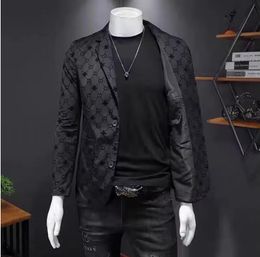 Primavera Autunno Nuove giacche da uomo Blazer Moda Slim Casual Blazer Brand Mens Suit Designer Jacket Capispalla da uomo
