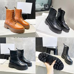 Designer Boots BULKY Boot Women Bright Cow Leather Booties Thick Soled Martin Bootie Ladies Lace-up Motorcycle Boot