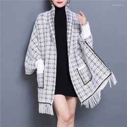 Women's Knits Poncho Women Cardigan Sweater Plaid Fringed Long-sleeved Pocket Loose Knitted Cape Coat Lady Spring Autumn Was Thin Cloak