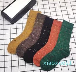 Fashion Accessories Men's Socks Embroidery Cotton wool streetwear g Sock For Mens and women design sports hosiery 5 Colour Mixed loading