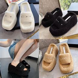 2023 Designer Women wool Fluffy Slides slippers luxury Classic letters Furry Outer wear Sandal winter lady Sponge cake thick bottom open toed slipper shoes Size 35-40