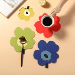 Table Mats 2Pcs Cup Coasters Chic Cute Daily Use Insulated Flower Shape