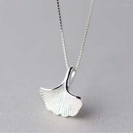 Choker 2022 Bohemian Silver Color Ginkgo Biloba Leaf Necklaces For Women Long Necklace Statement Jewelry Gifts Collar