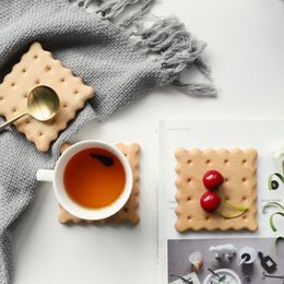 Table Mats Cup Smooth Surface Hand Polished Decorative Solid Colour Wooden Cookie Appearance Bowl Mat Placemat For Bar