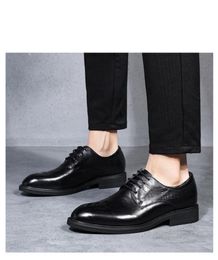 2023 Fashion Dress shoes Women men leather trainers Dress shoe white black grey sneakers with box 524565