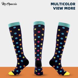 Men's Socks Multi-color Compression For Edema Running Outdoor Hiking Exercise Breathable Stockings With Print