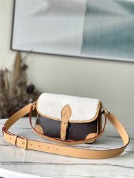 Designer Luxury DIANE Cross Body Bag M46317 Soft cream hued shearling combines with iconic Shoulder Bag 7A Best Quality