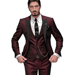 Erkekler Suits Blazers Suit İnce Fit 3 Parçası Bordo Smokin Nazik Erkek Düğün Notch Yakel Damat Terno Ceket Pantolon 221021