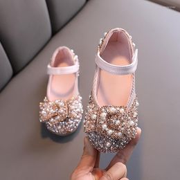 Flat Shoes 2023 Childrens Pearl Rhinestones Shining Kids Princess Baby Girls For Party And Wedding D487