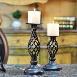 Candle Holders Iron Holder Stable Elegant Decorative Metal Hollow Out Lamp Stand Candlestick For Home