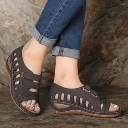 Sandals NKADQD 2022 Summer Women Leather Hook Handmade Ladies Shoe Comfortable Mother Woman Shoes Plus Size 43