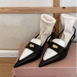 Frauen Sandale Low Heels Schuhe echte Leder Leder Slingback Penny Loafer Pumps Spirited Toe Slling zurück 35-40